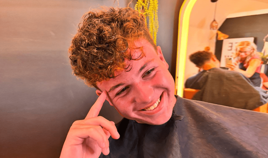 MEN’S HAIRCUT
